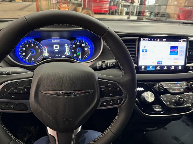 2026 Chrysler Voyager VOYAGER LX