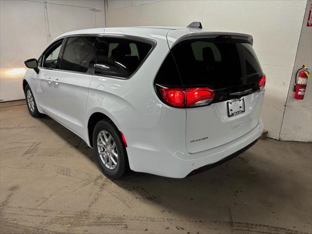 2026 Chrysler Voyager LX