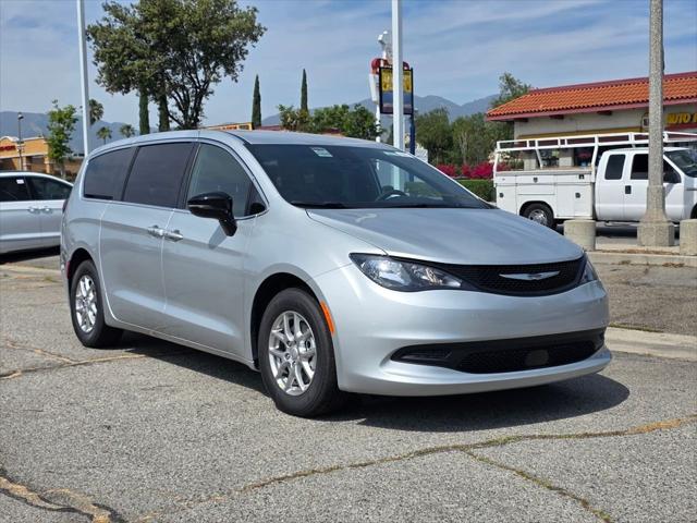 2026 Chrysler Voyager VOYAGER LX