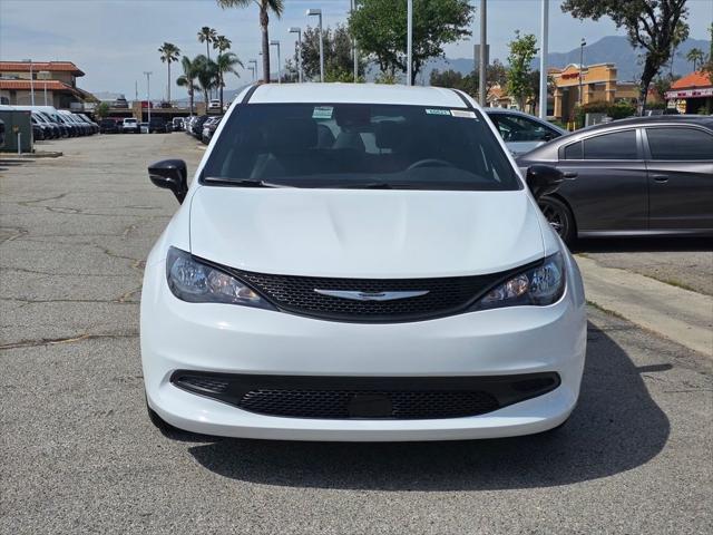 2026 Chrysler Voyager VOYAGER LX
