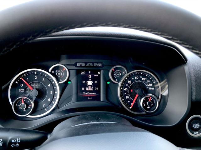 2026 Ram 1500 Big Horn Crew Cab 4x4 5'7" Box