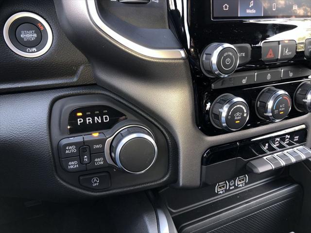 2026 Ram 1500 Big Horn Crew Cab 4x4 5'7" Box