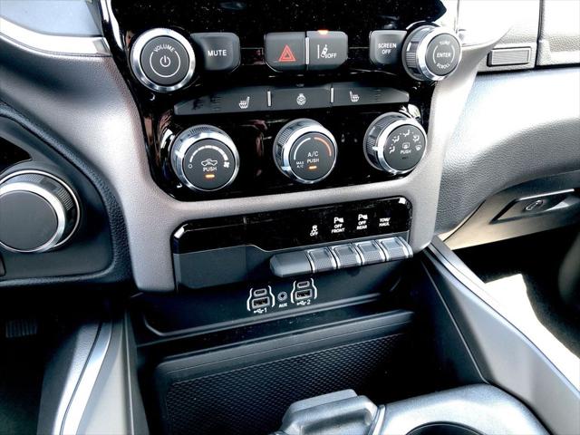 2026 Ram 1500 Big Horn Crew Cab 4x4 5'7" Box