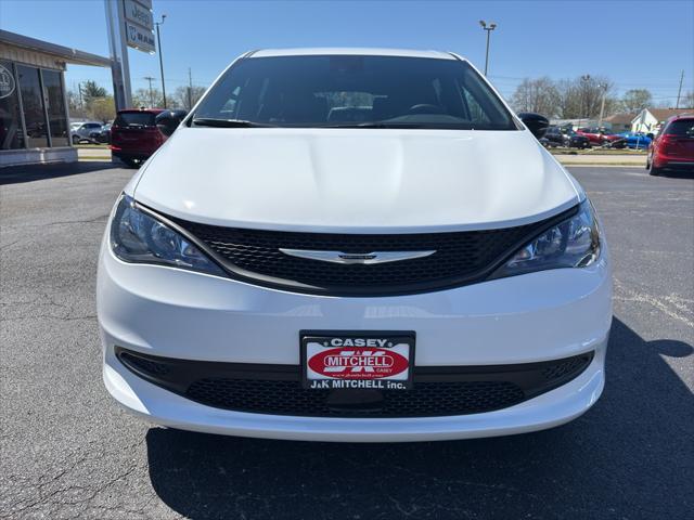 2026 Chrysler Voyager VOYAGER LX