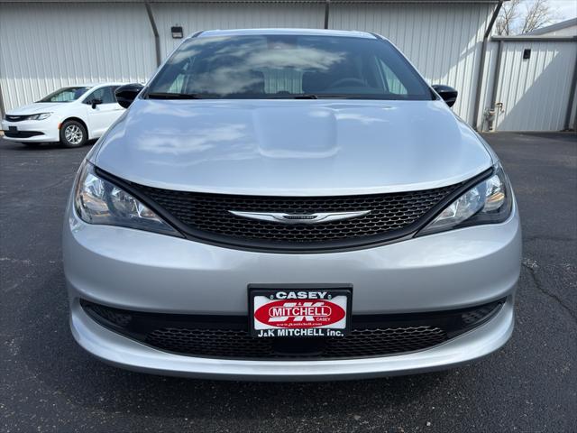 2026 Chrysler Voyager VOYAGER LX