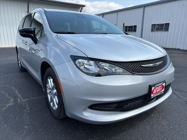 2026 Chrysler Voyager VOYAGER LX