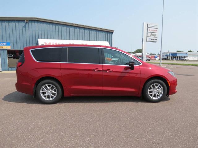 2026 Chrysler Voyager VOYAGER LX