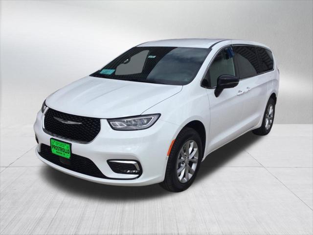 2026 Chrysler Pacifica PACIFICA SELECT AWD