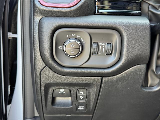 2026 Ram 1500 Rebel Crew Cab 4x4 5'7" Box