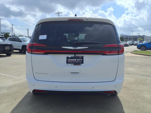 2026 Chrysler Pacifica Pinnacle