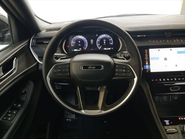 2026 Jeep Grand Cherokee L Altitude 4x4