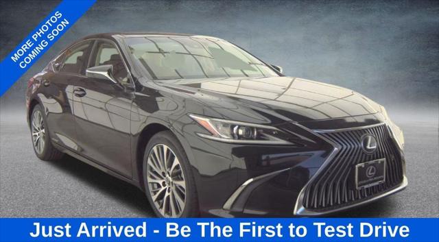 2019 Lexus ES 300h 300h Luxury