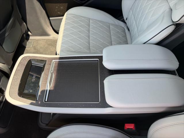 2026 Lincoln Navigator Black Label L