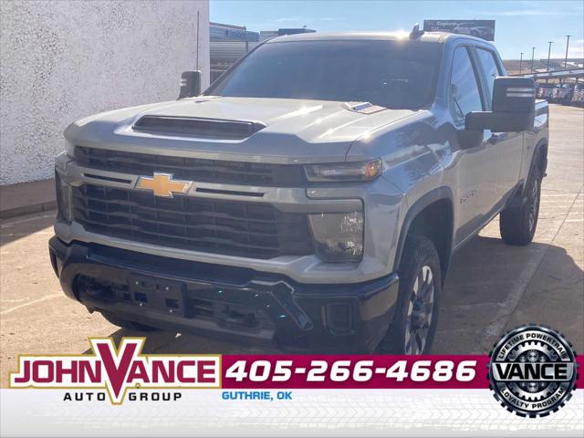 2025 Chevrolet Silverado 2500HD 4WD Crew Cab Standard Bed Custom