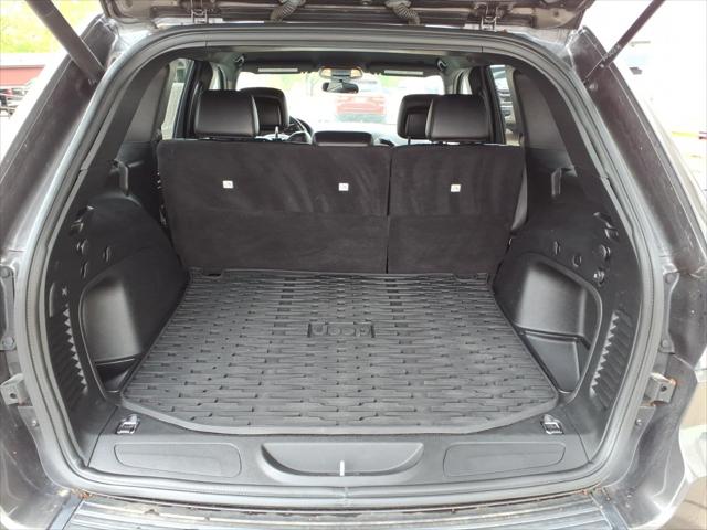 2021 Jeep Grand Cherokee Laredo X 4x4