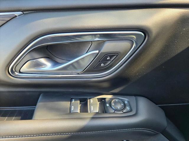 2023 Chevrolet Suburban 4WD LS