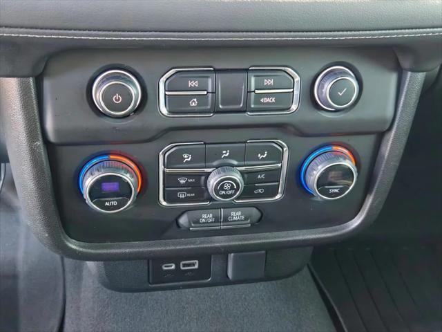 2023 Chevrolet Suburban 4WD LS