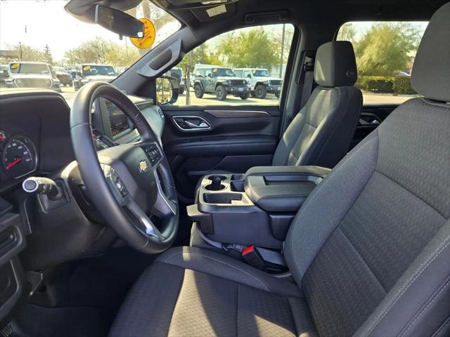 2023 Chevrolet Suburban 4WD LS