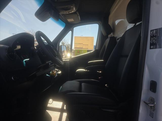 2023 Mercedes-Benz Sprinter 3500XD Chassis Standard Roof 4-Cyl Diesel HO
