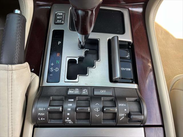 2015 Lexus LX 570 4WD 4DR
