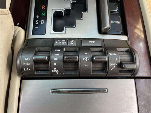2015 Lexus LX 570 4WD 4DR