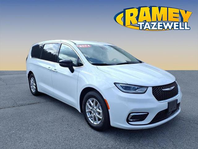2024 Chrysler Pacifica Touring L 2024 Chrysler Pacifica Touring L