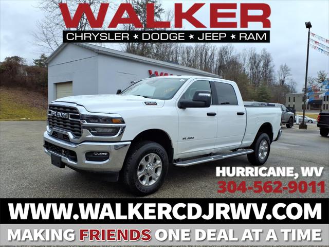 2025 RAM 2500 Big Horn Crew Cab 4x4 64 Box