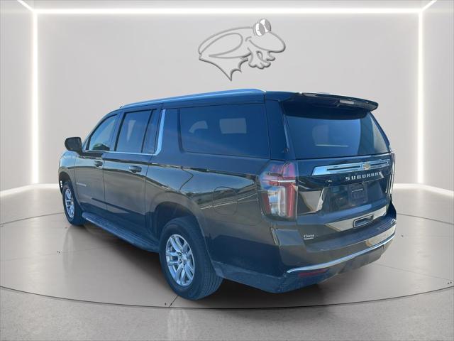 2024 Chevrolet Suburban 4WD LT