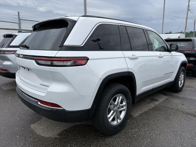 2025 Jeep Grand Cherokee GRAND CHEROKEE LAREDO 4X4 2025 Jeep Grand Cherokee GRAND CHEROKEE LAREDO 4X4