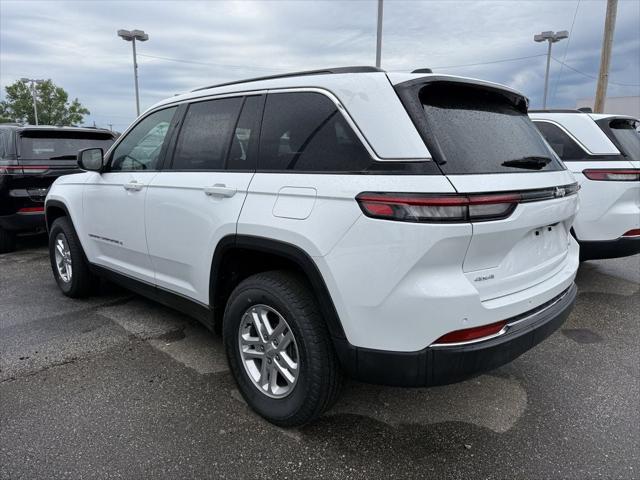 2025 Jeep Grand Cherokee GRAND CHEROKEE LAREDO 4X4 2025 Jeep Grand Cherokee GRAND CHEROKEE LAREDO 4X4