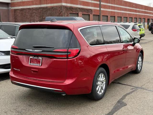 2026 Chrysler Pacifica PACIFICA SELECT