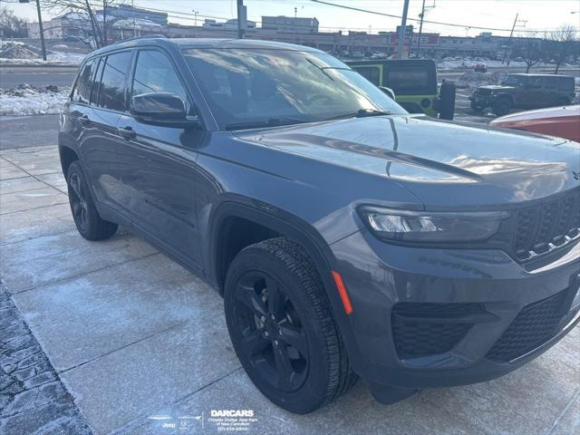 2023 Jeep Grand Cherokee Altitude 4x4