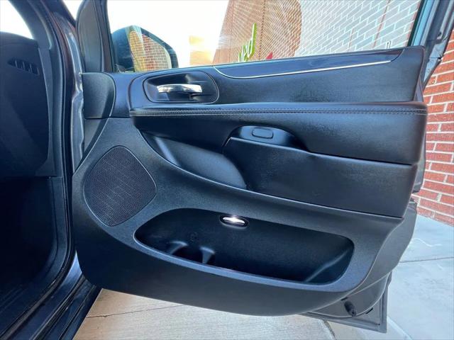 2018 Dodge Grand Caravan SE Plus