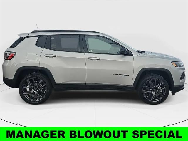 2026 Jeep Compass Latitude Altitude