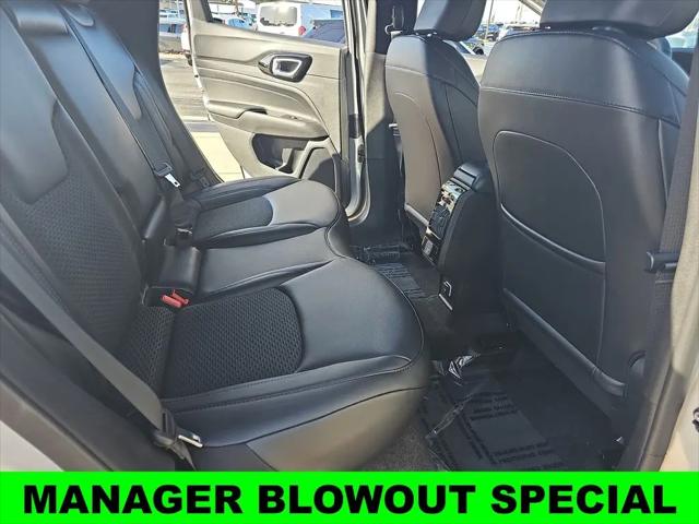 2026 Jeep Compass Latitude Altitude