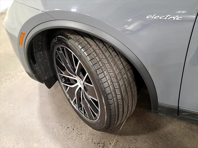 2026 Porsche Macan Electric 4