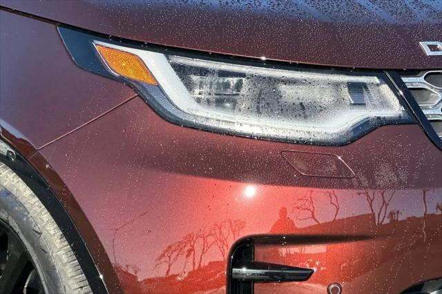 2026 Land Rover Discovery Gemini Edition