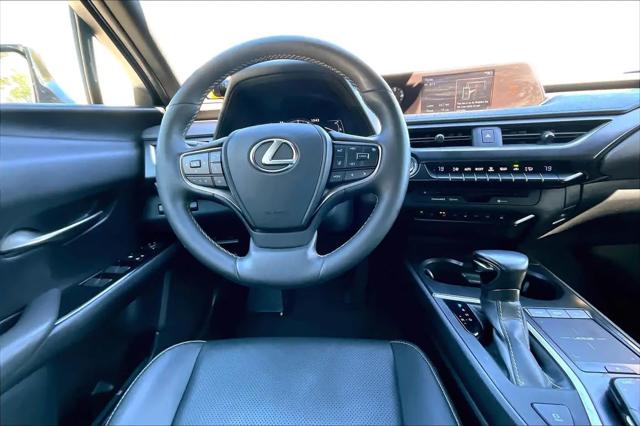 2021 Lexus UX 200 UX 200