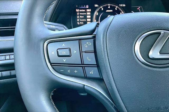 2021 Lexus UX 200 UX 200
