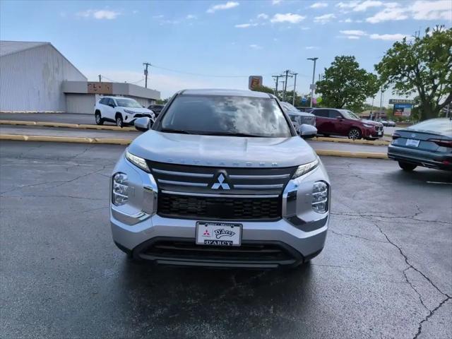 2026 Mitsubishi Outlander ES 2.5 S-AWC