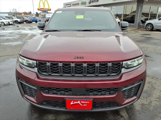 2026 Jeep Grand Cherokee Altitude 4x4