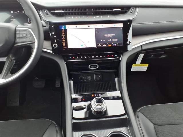 2026 Jeep Grand Cherokee Altitude 4x4
