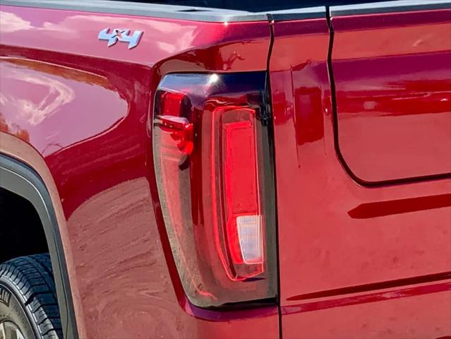 2026 GMC Sierra 1500 Crew Cab, Standard Bed, SLT, 4WD