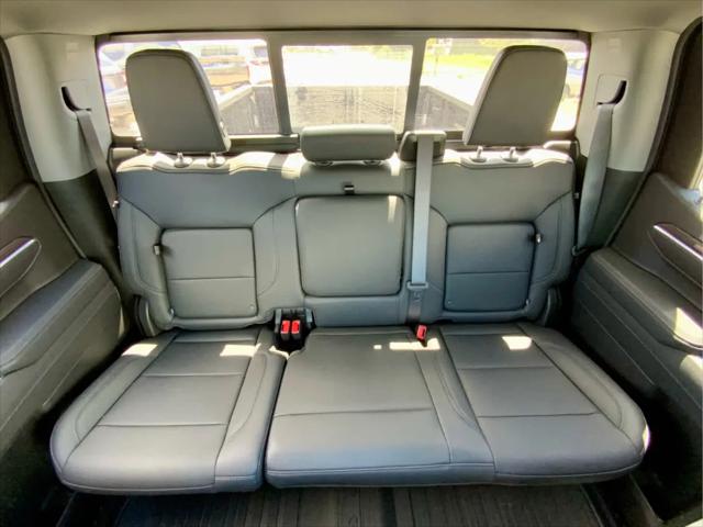 2026 GMC Sierra 1500 Crew Cab, Standard Bed, SLT, 4WD
