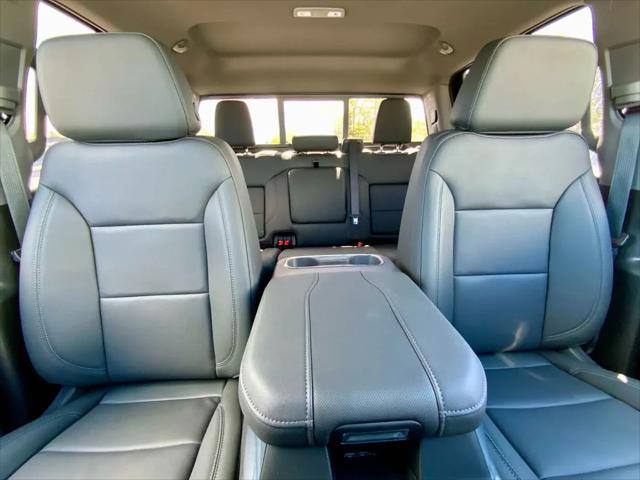2026 GMC Sierra 1500 Crew Cab, Standard Bed, SLT, 4WD
