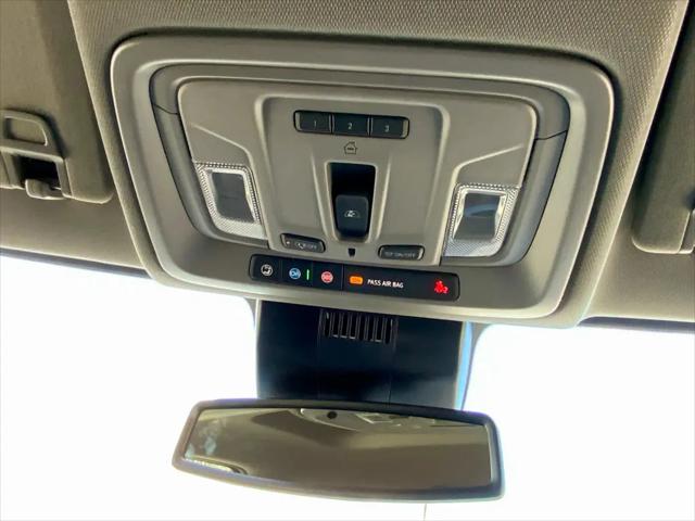 2026 GMC Sierra 1500 Crew Cab, Standard Bed, SLT, 4WD