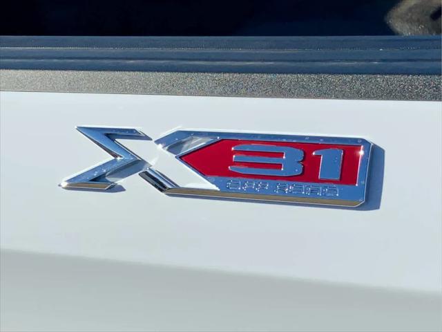 2026 GMC Sierra 1500 Crew Cab, Standard Bed, SLT, 4WD