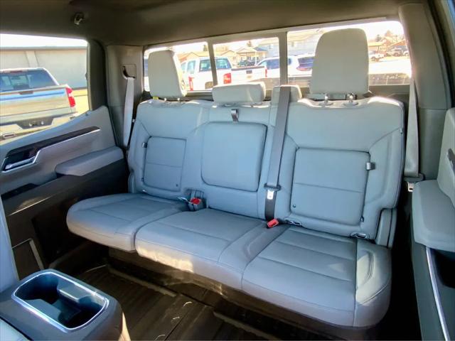 2026 GMC Sierra 1500 Crew Cab, Standard Bed, SLT, 4WD