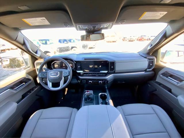2026 GMC Sierra 1500 Crew Cab, Standard Bed, SLT, 4WD