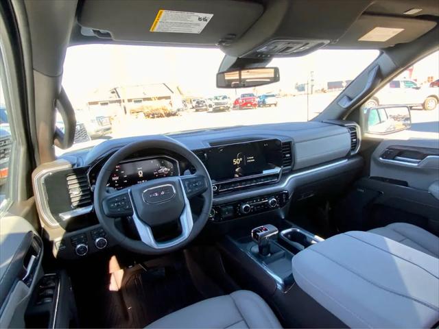 2026 GMC Sierra 1500 Crew Cab, Standard Bed, SLT, 4WD